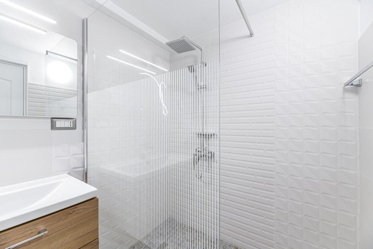 Dimora Np - Brasov Apartment ภายนอก รูปภาพ